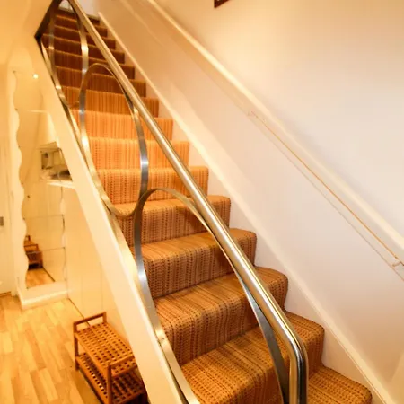 Angel Loft, Perfect Romantic Escape With View, On Windermere Bowness-on-Windermere