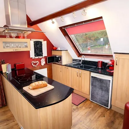 Holiday home Angel Loft, Perfect Romantic Escape With View, On Windermere *