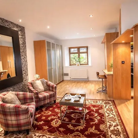 Angel Loft, Perfect Romantic Escape With View, On Windermere