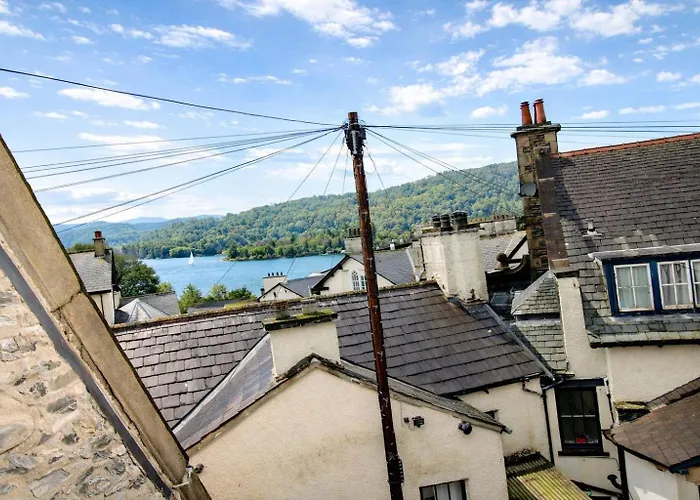 Angel Loft, Perfect Romantic Escape With View, On Windermere *